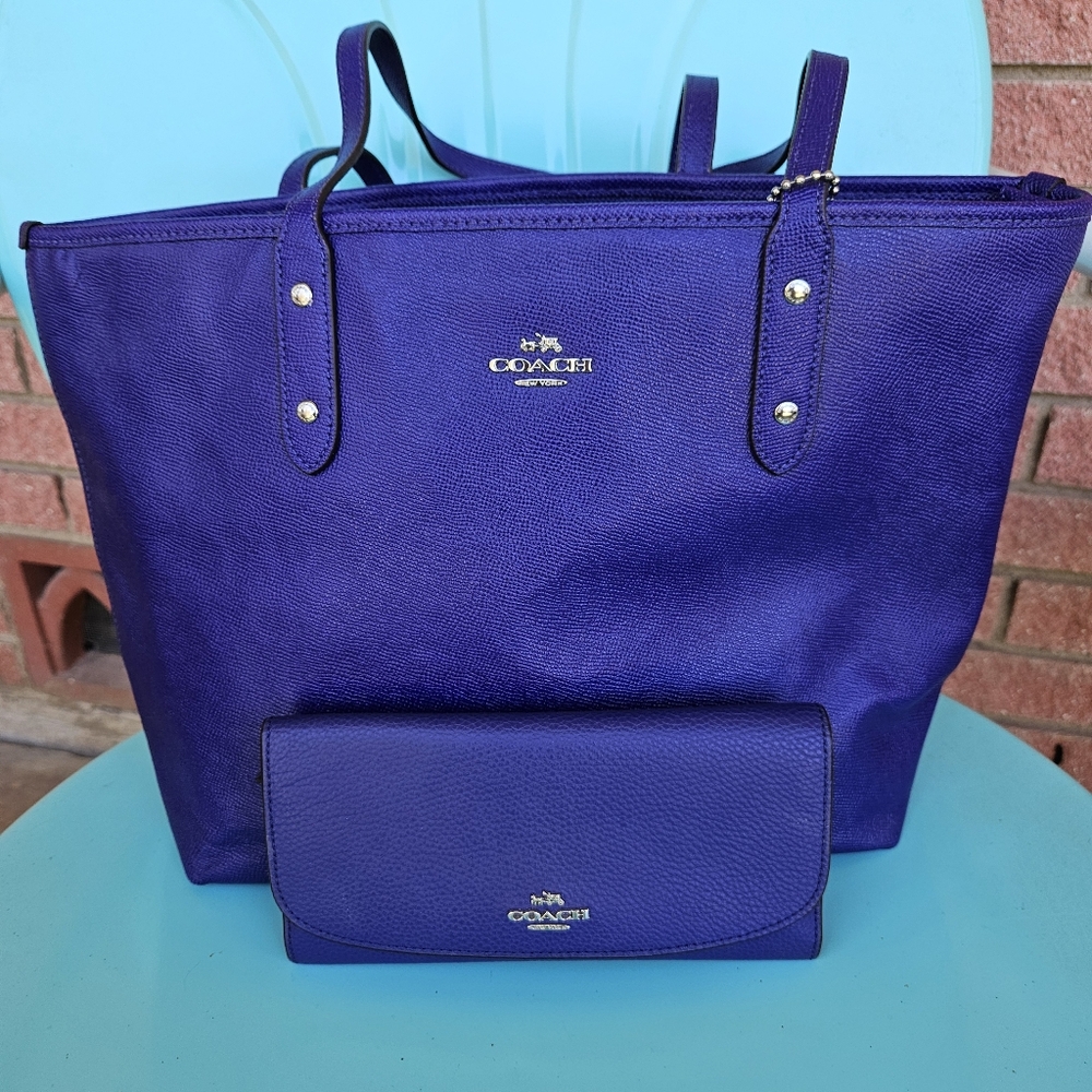 Coach purple set